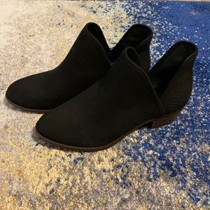 Lucky brand black ankle boots